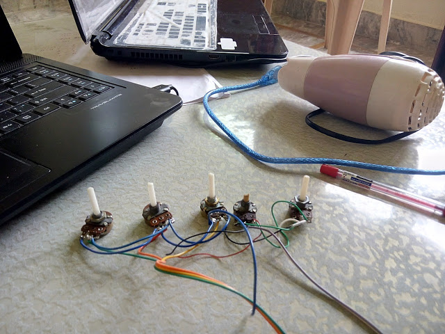 Potentiometer का remote robotic arm के liye making remote